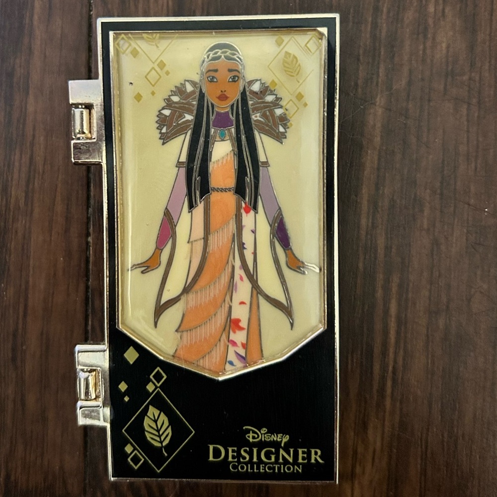 Disney Designer Collection Pocahontas Pin